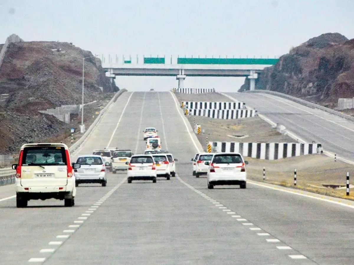 समृद्धीवरील प्रवास महागणार! टोलच्या दरात 19 टक्क्यांची वाढ, कार चालकांना आता 'इतका' टोल भरावा लागणार