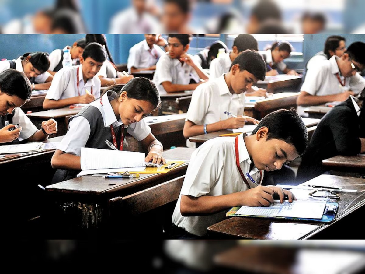 विद्यार्थ्यांच्या हितासाठी राज्य शासनाच्या 'त्या' निर्णयाला केंद्राचा दुजोरा; पहिली ते नववीच्या शालेय परीक्षा...