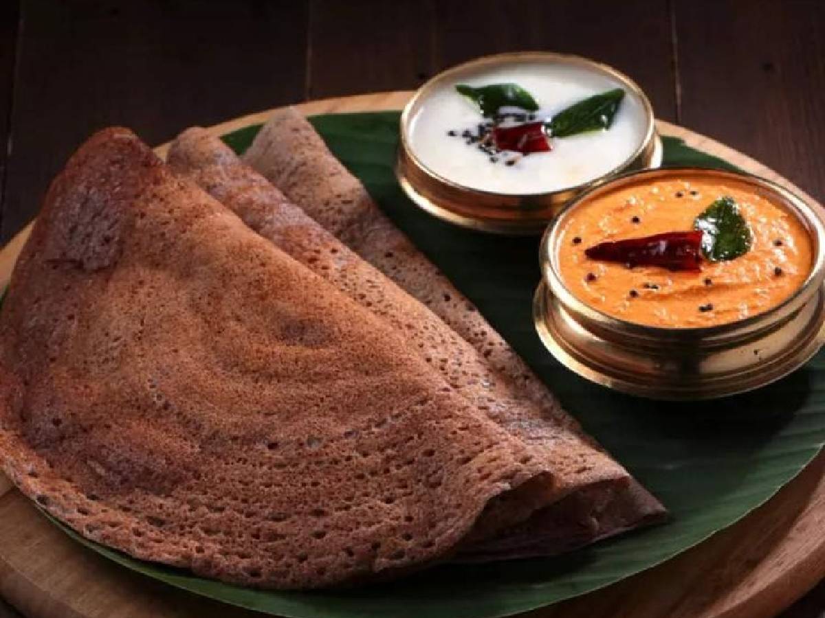 5. नाचणीचा डोसा