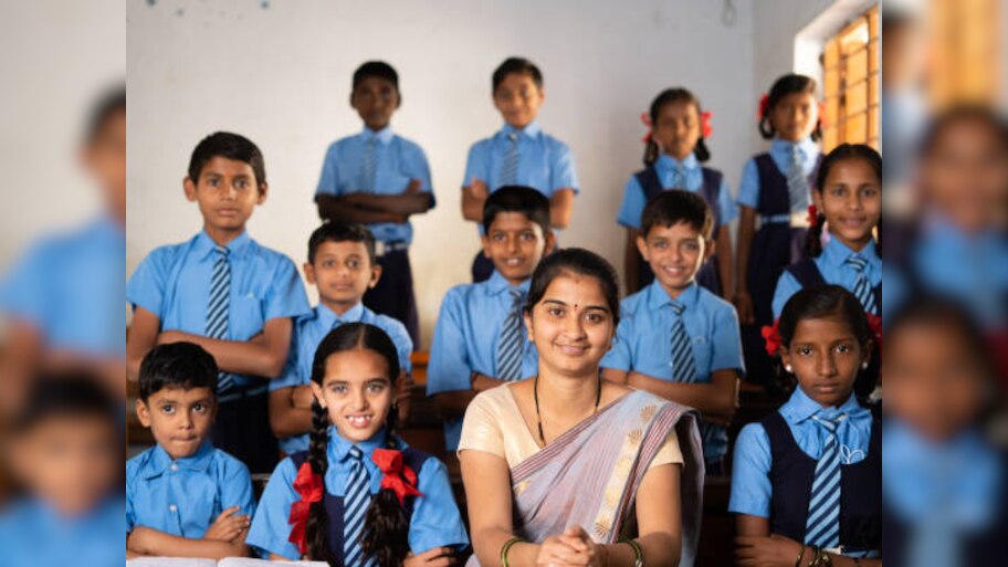 Maharashtra School One uniform scheme has been wrapped by State ...