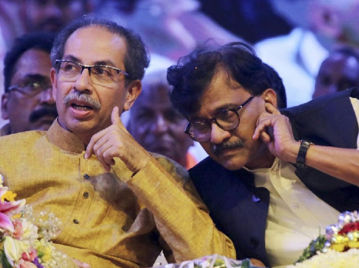 ‘उद्धव ठाकरे यांना राजकीयदृष्टया संपविण्यासाठी संजय राऊतांकडून….’, भाजपा नेत्याच्या पोस्टने खळबळ, ‘जवळच्या लोकांकडून…’