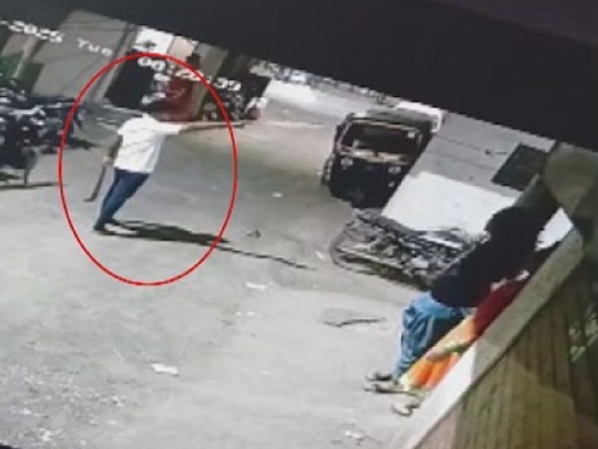 पुण्यात UP बिहारसारखे भयानक कृत्य; 5 लाखासाठी कोयता काढला आणि… थरकाप उडवणारा व्हिडिओ