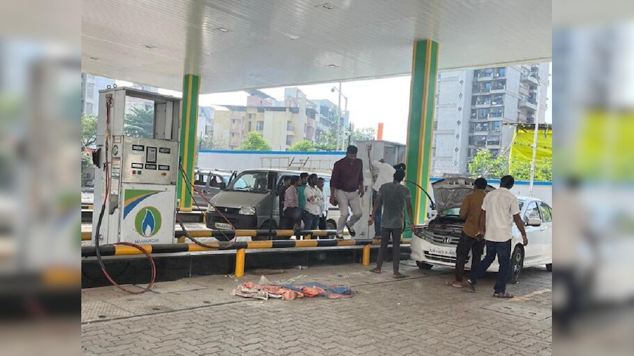 CNG भरताना गाडीतून खाली का उतरतात? अर्ध्या भारताला माहिती नाही उत्तर