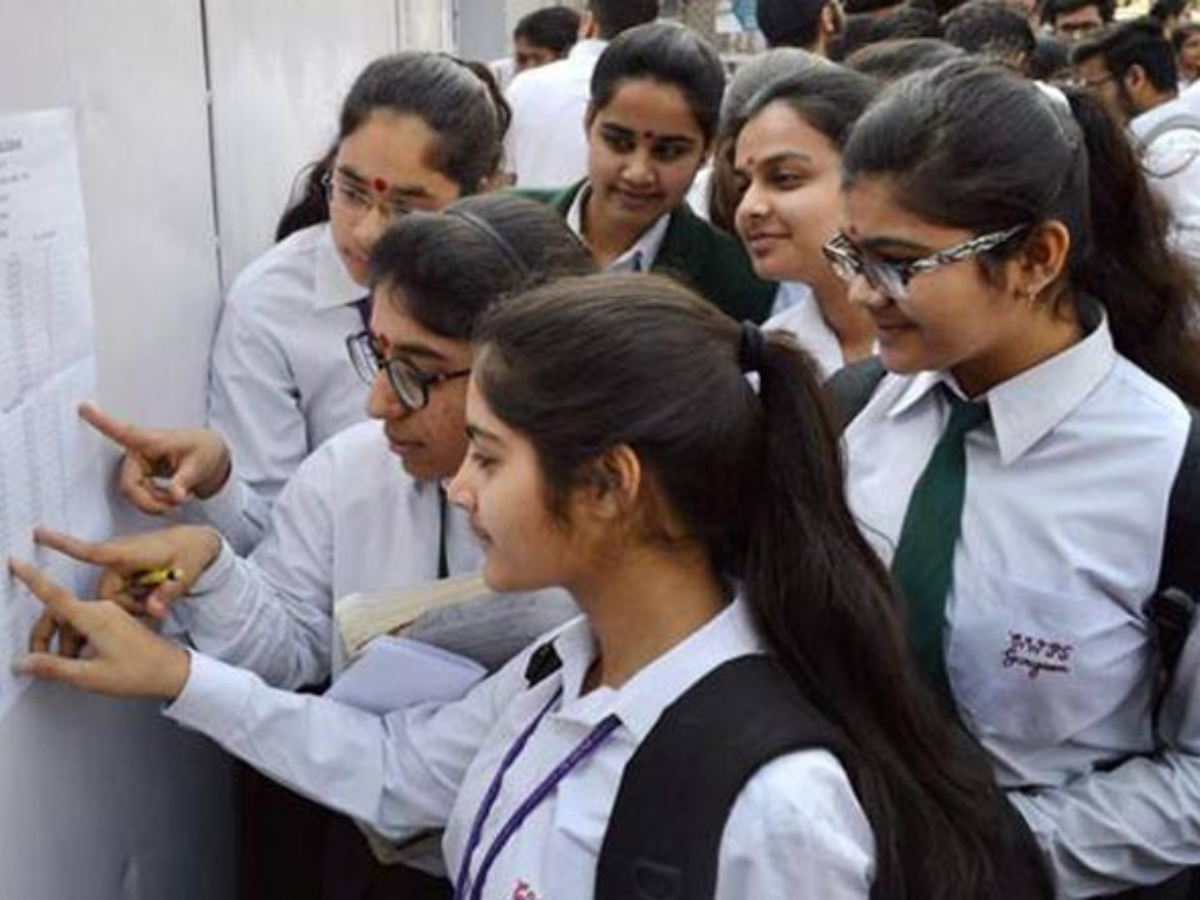 SSC HSC Result: दहावी- बारावी परीक्षेचा निकाल मे महिन्यात जाहीर होणार, शिक्षण मंडळाची माहिती SSC HSC Result: दहावी- बारावी परीक्षेचा निकाल मे महिन्यात जाहीर होणार, शिक्षण मंडळाची माहिती