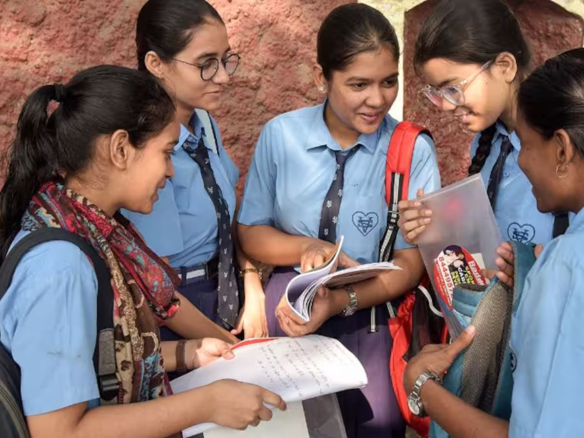 10-12 वीच्या निकालाबाबत मोठी अपडेट, SSC चा रिझल्ट 15 मे रोजी तर, HSC च्या निकालासाठी जून उजाडणार