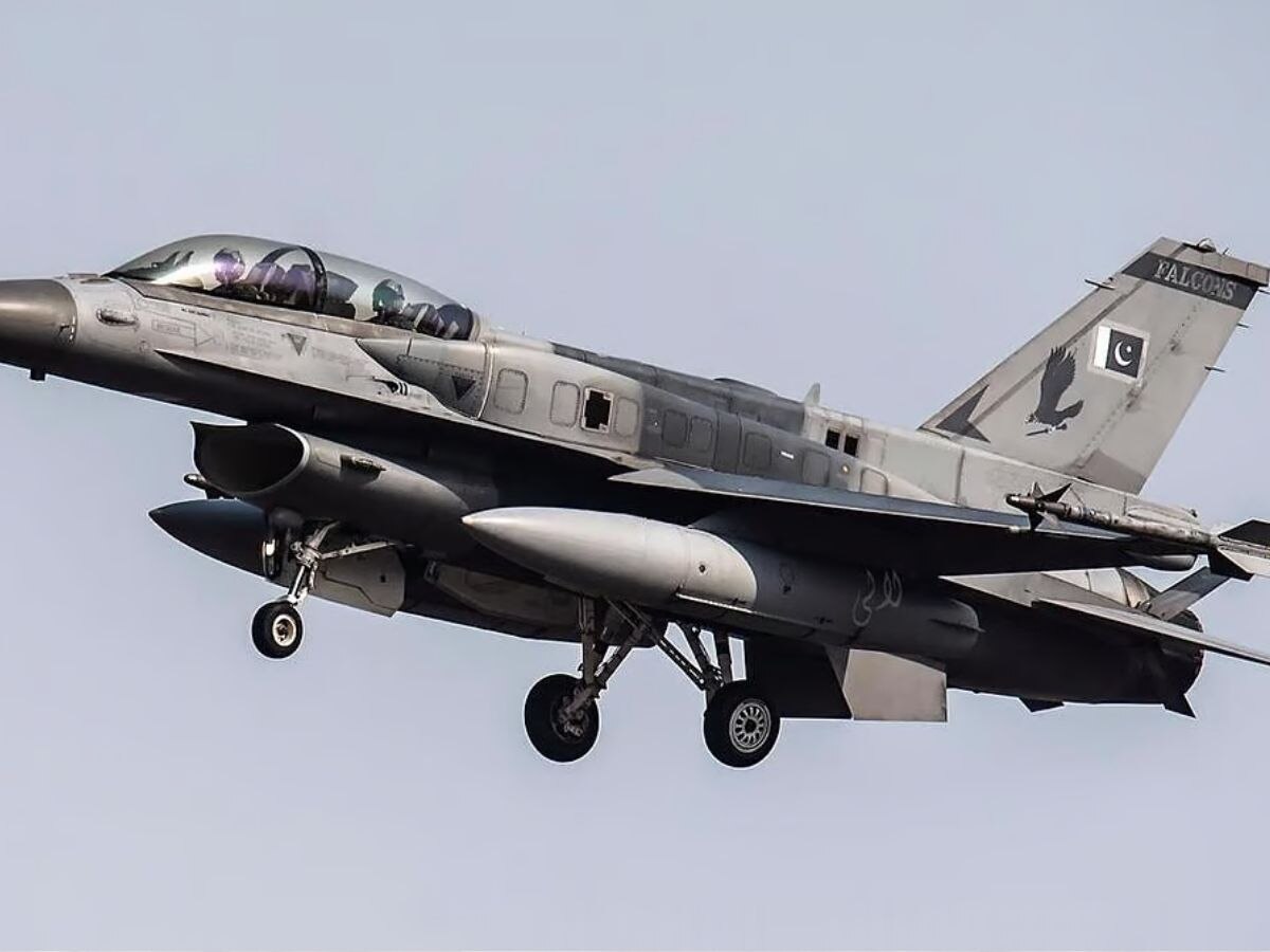 भारतीय जवानांपुढं पाक एअरफोर्सचे AWACS फेल;  भारताने उद्ध्व्स्त केले पाकिस्तानचे 6 फायटर जेट