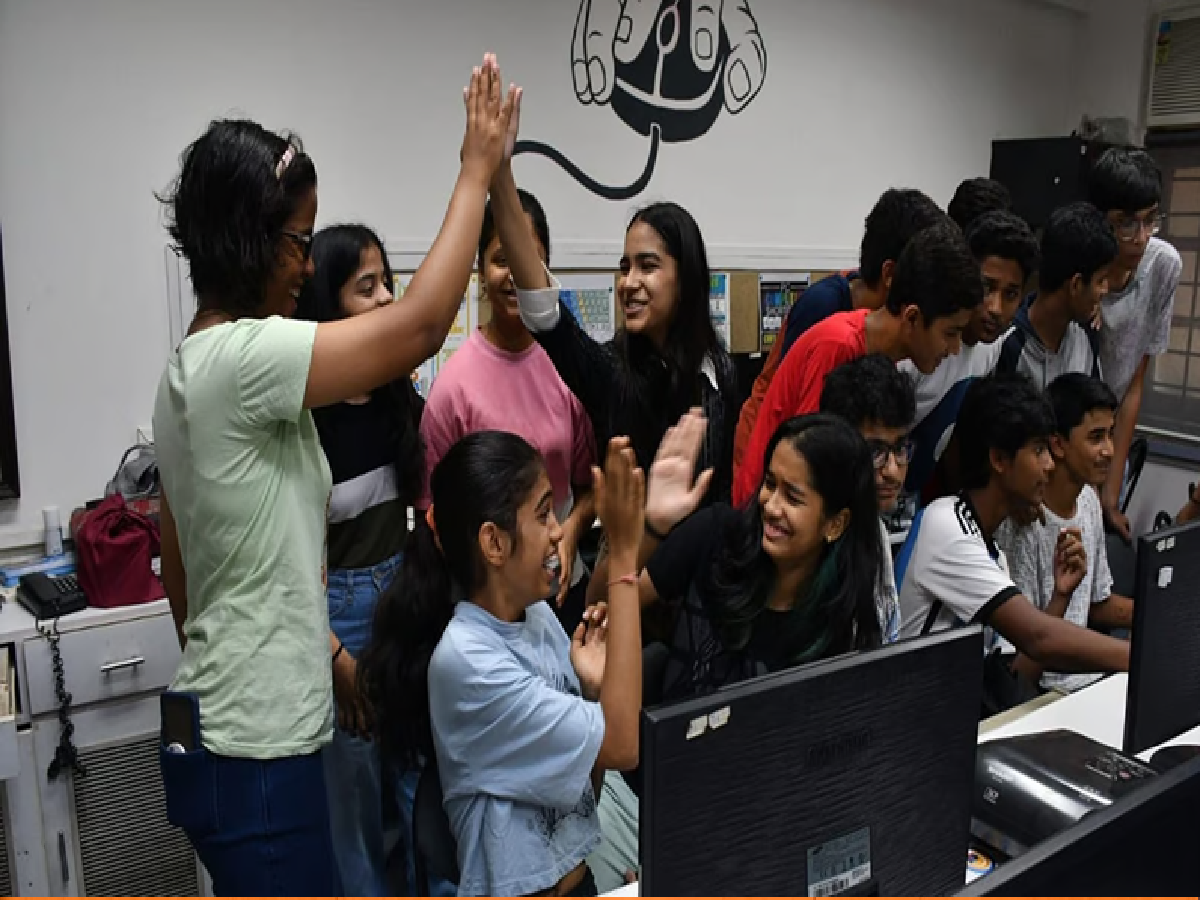 Maharashtra 10th SSC Result 2025: दहावीच्या विद्यार्थ्यांसाठी निकालापूर्वीच आनंदाची बातमी! महाराष्ट्र बोर्डाचा मोठा निर्णय Maharashtra 10th SSC Result 2025: दहावीच्या विद्यार्थ्यांसाठी निकालापूर्वीच आनंदाची बातमी! महाराष्ट्र बोर्डाचा मोठा निर्णय