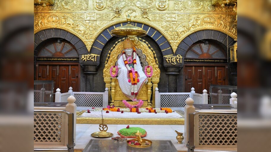 शिर्डीच्या साई दरबारात भक्तांना देणगीनुसार विशेष प्राधान्य; फक्त दर्शन आणि आरती हवी असेल तर...'