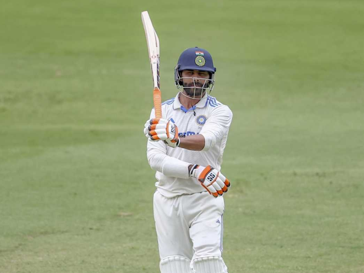 ICC Test Ranking: रवींद्र जडेजाने रचला इतिहास, 'असा' पराक्रम करणारा बनला जगातील पहिला खेळाडू! ICC Test Ranking: रवींद्र जडेजाने रचला इतिहास, 'असा' पराक्रम करणारा बनला जगातील पहिला खेळाडू!
