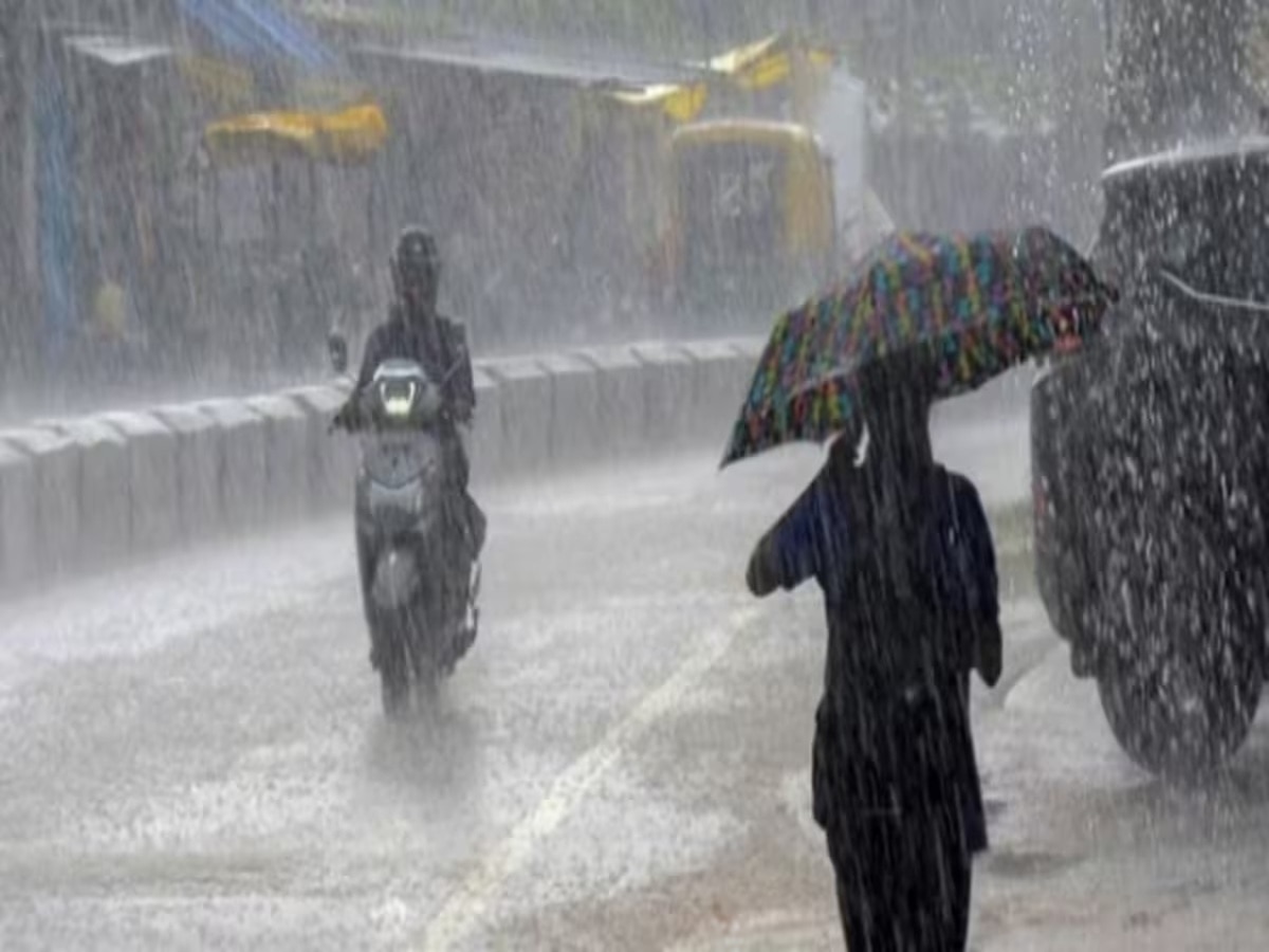 चक्रीवादळाचे संकेत पाहता मुंबई, रायगडसह 'या' भागात वादळी पावसाचा इशारा; काळेकुट्ट ढग दाटून येणार आणि...