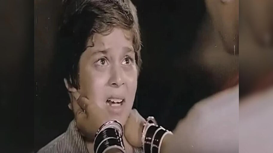 80s च्या चित्रपटांमध्ये दिसणारा हा बालकलाकार आठवतोय? आता 56 व्या वर्षी कसा दिसतोय पाहा...
