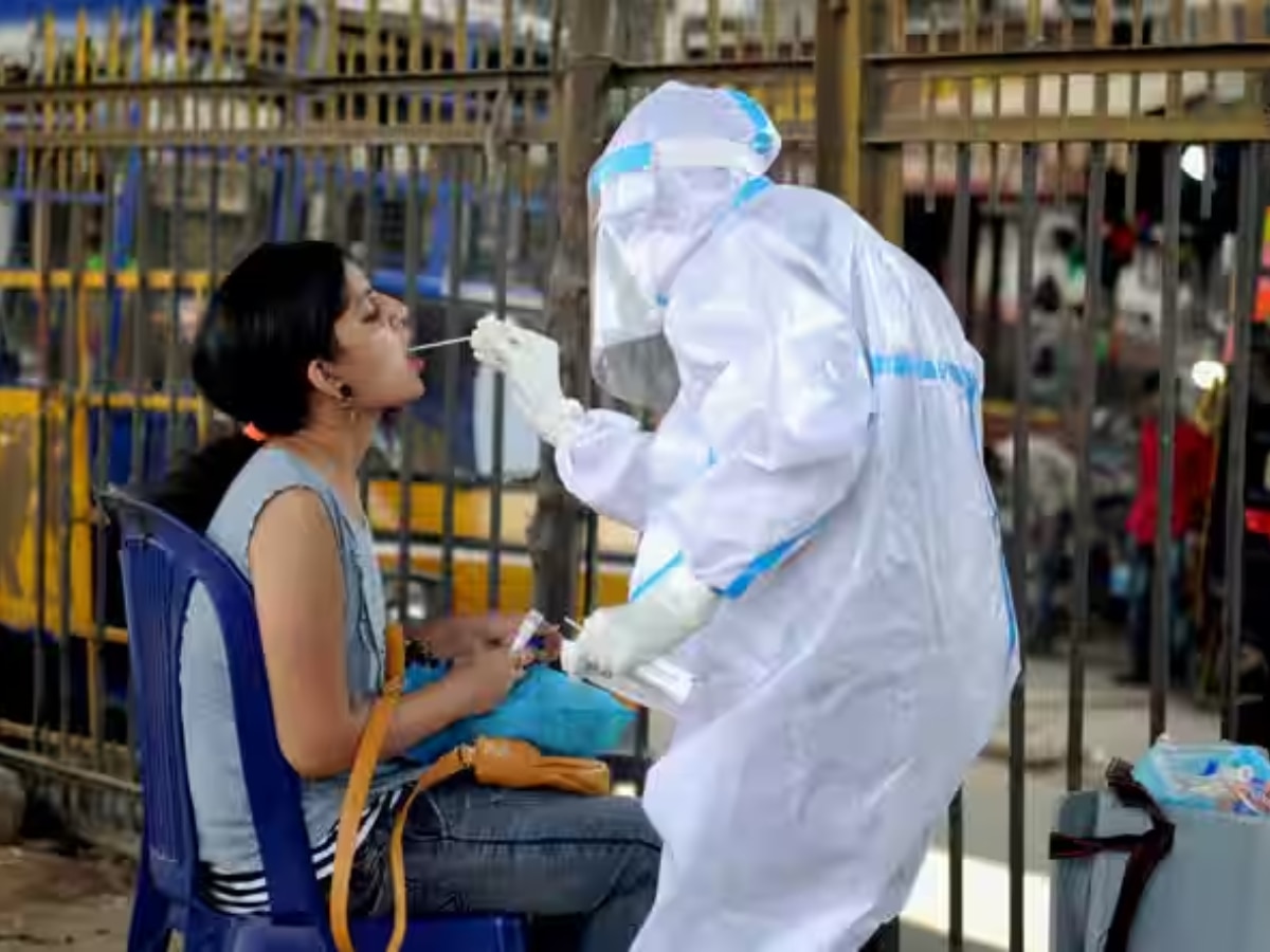 मुंबईसह महाराष्ट्रातील कोविड रुग्णांच्या संख्येत वाढ; पुन्हा एकदा कोरोनाची भीत