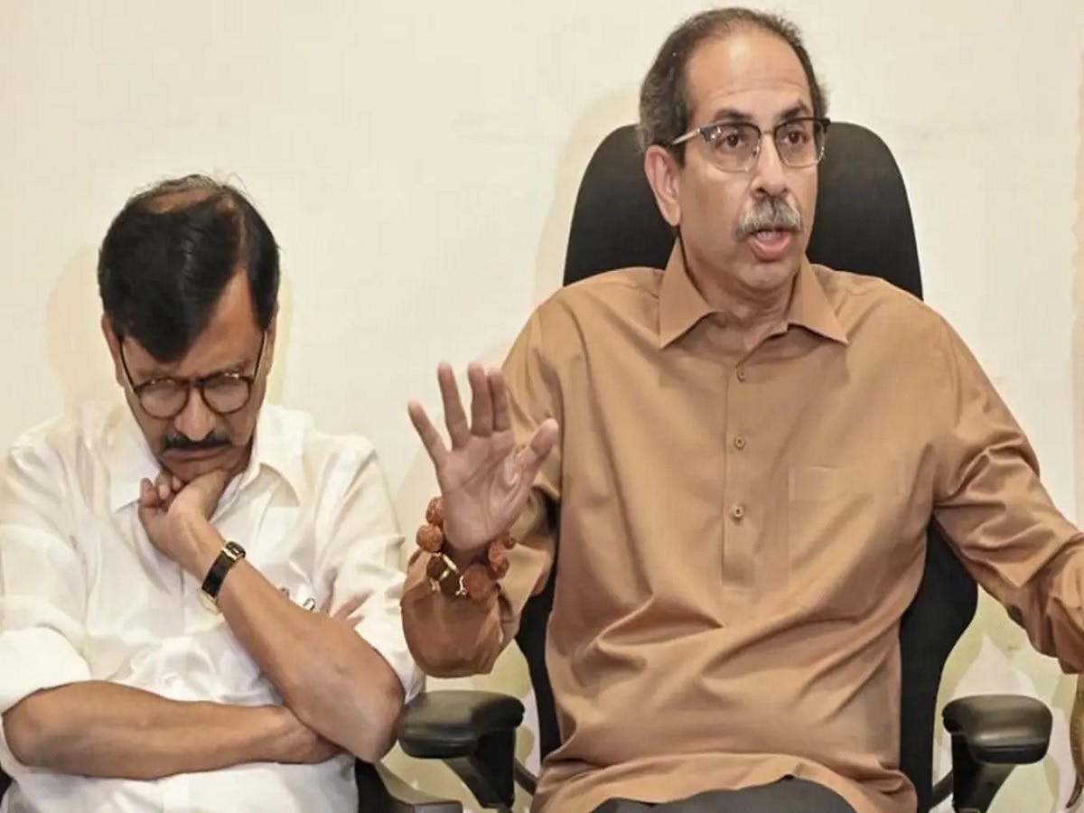 महाराष्ट्रात पुन्हा मोठा राजकीय भूकंप! 5 खासदार उद्धव ठाकरेंची साथ सोडणार? सर्व खासदार मोठ्या पक्षाच्या संपर्कात