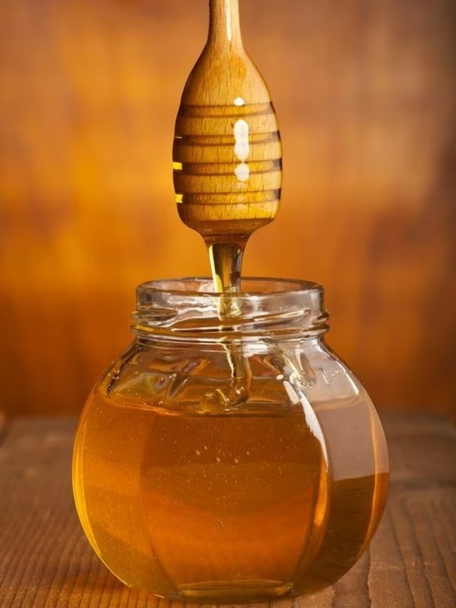 What should not be eat with honey health tips in marathi 
