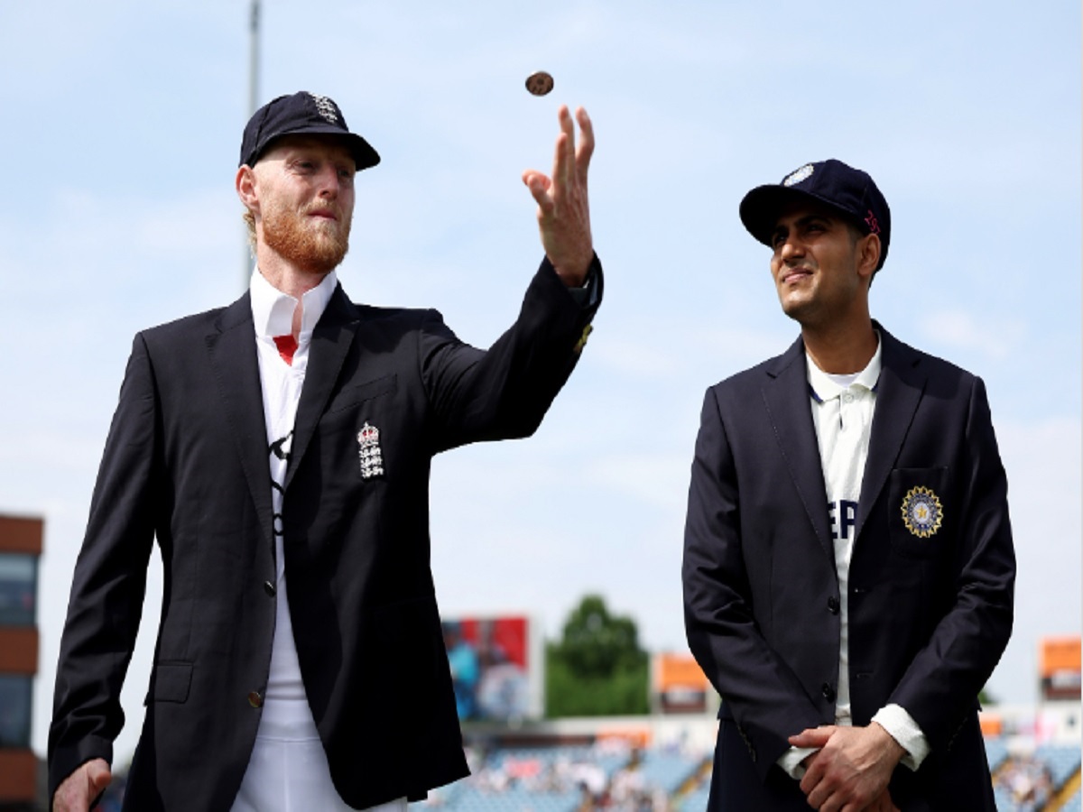 IND VS ENG 3rd Test : इंग्लंडने जिंकला टॉस! कॅप्टन शुभमनने टीम इंडियाच्या प्लेईंग 11 मध्ये केला महत्वाचा बदल IND VS ENG 3rd Test : इंग्लंडने जिंकला टॉस! कॅप्टन शुभमनने टीम इंडियाच्या प्लेईंग 11 मध्ये केला महत्वाचा बदल
