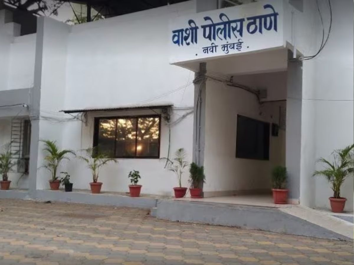 कॉलेजमध्ये मराठी बोलल्यावरुन वाद, मराठी विद्यार्थ्याला लाथा बुक्यांसह हॉकी स्टिकने मारहाण, वाशीतील प्रकार