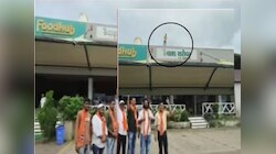 मनसेकडून खळखट्याक! पालघरमधील गुजराती पाट्यांची कार्यकर्त्यांकडून तोडफोड