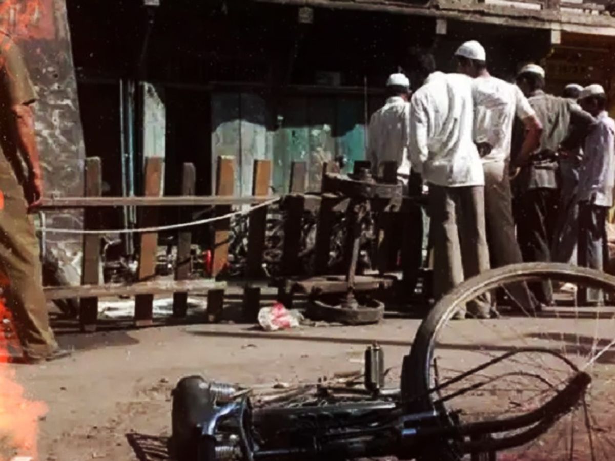 मालेगाव बॉम्बस्फोटातील सर्व आरोपींची निर्दोष मुक्तता, NIA न्यायालयाचा मोठा निर्णय