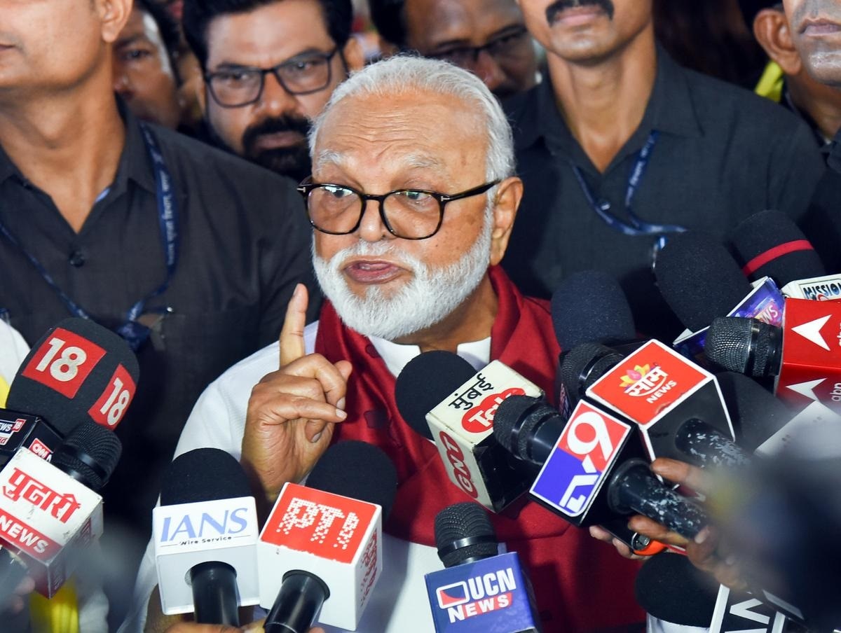 सरकार तुमचं ऐकत नाही का? OBC बैठकीनंतर छगन भुजबळांना विचारला प्रश्न, म्हणाले… सरकार तुमचं ऐकत नाही का? OBC बैठकीनंतर छगन भुजबळांना विचारला प्रश्न, म्हणाले…