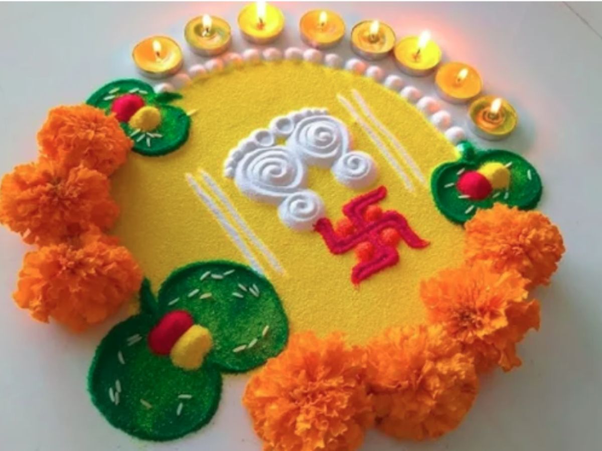 Navratri 2025 Rangoli Designs devi Inspired Rangoli Designs| दारासमोर ...