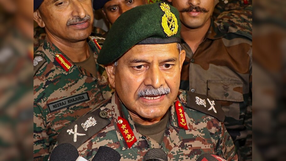 'पाकिस्तानने जगाच्या नकाशावर राहायचं आहे की नाही ठरवावं,' भारताच्या लष्कर प्रमुखांनी ठणकावलं, 'संयम दाखवणार नाही'