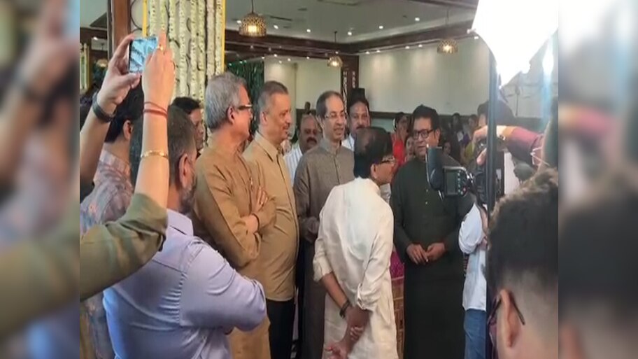 राज आणि उद्धव पुन्हा आले एकत्र, यावेळेस काय ठरलं निमित्त? जाणून वाटेल आश्चर्य!