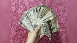 8th Pay Commission: आठवा वेतन आयोगानंतर लिपिक ते स्टेनोग्राफरची किती होईल पगारवाढ? जाणून घ्या!