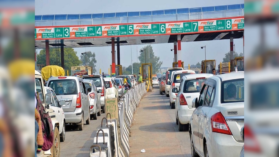 Toll Plaza मालक प्रत्येक तासाला किती रुपये कमावतात? रक्कमेचा आकडा ऐकून बसेल धक्का!