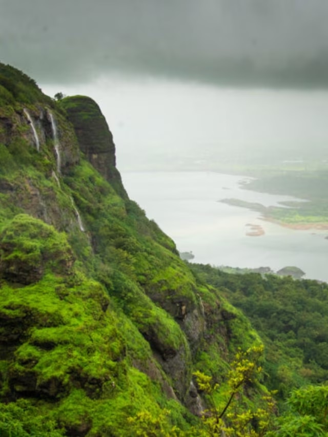 Beautiful hill station near Dombivli to visit feel like real heaven Karjat Hill Station | डोंबिवलीपासून फक्त 50KM अंतरावर आहे स्वर्गासारखी जागा! आवर्जून द्या भेट | Zee 24 Taas