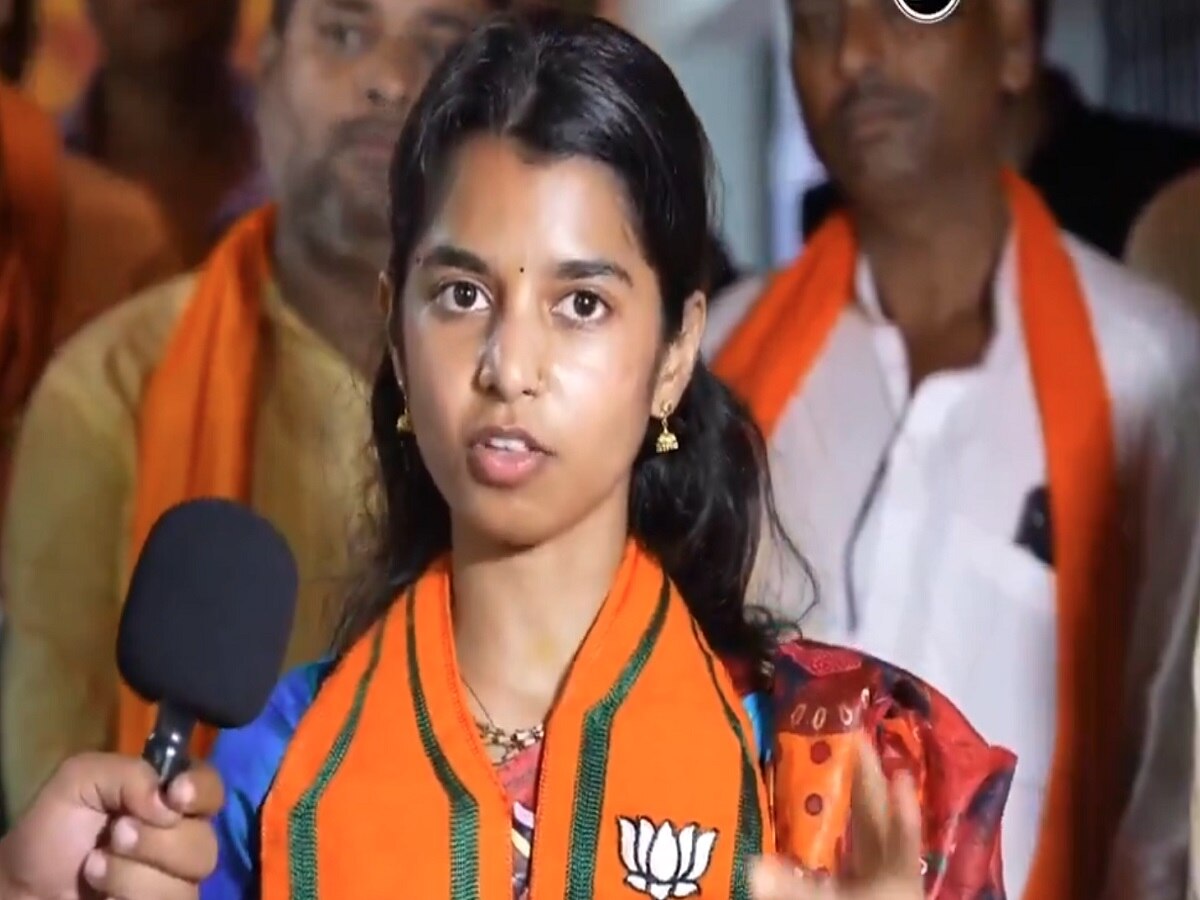 Blue Print बद्दलचा प्रश्न, भाजप उमेदवार मैथिली ठाकूर म्हणते, 'हा खासगी विषय, मी सर्वांसमोर....'