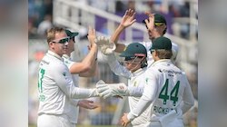 शुभमन गिलनंतर अजून दोन खेळाडू हॉस्पिटलमध्ये दाखल, IND VS SA टेस्टमध्ये नेमकं चाललंय काय?