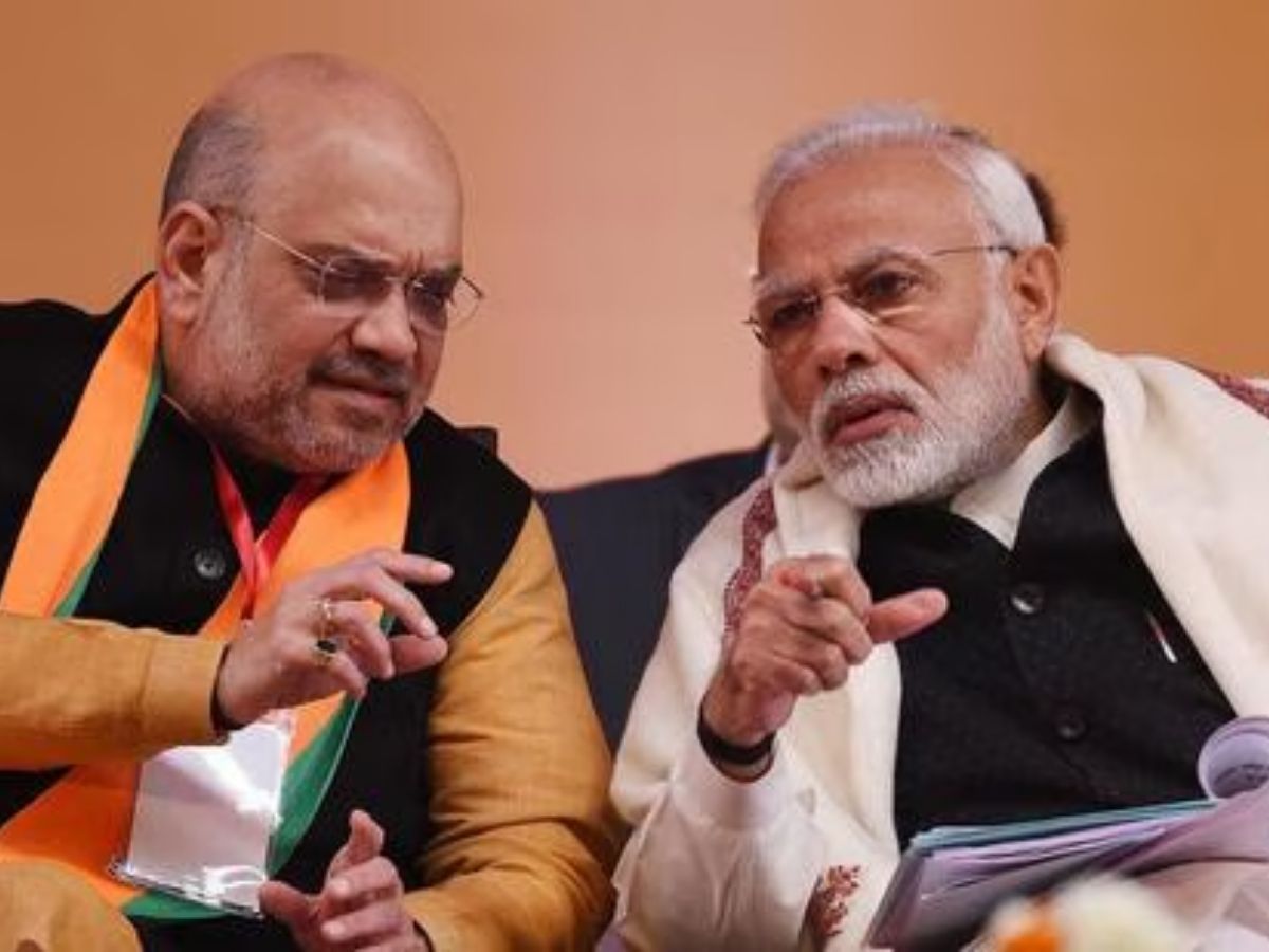 ”तोच’ डाव मोदी-शहा मुंबईबाबत खेळणार’, चंदिगडचा उल्लेख करत ठाकरेंच्या शिवसेनेने बोलून दाखवली शंका