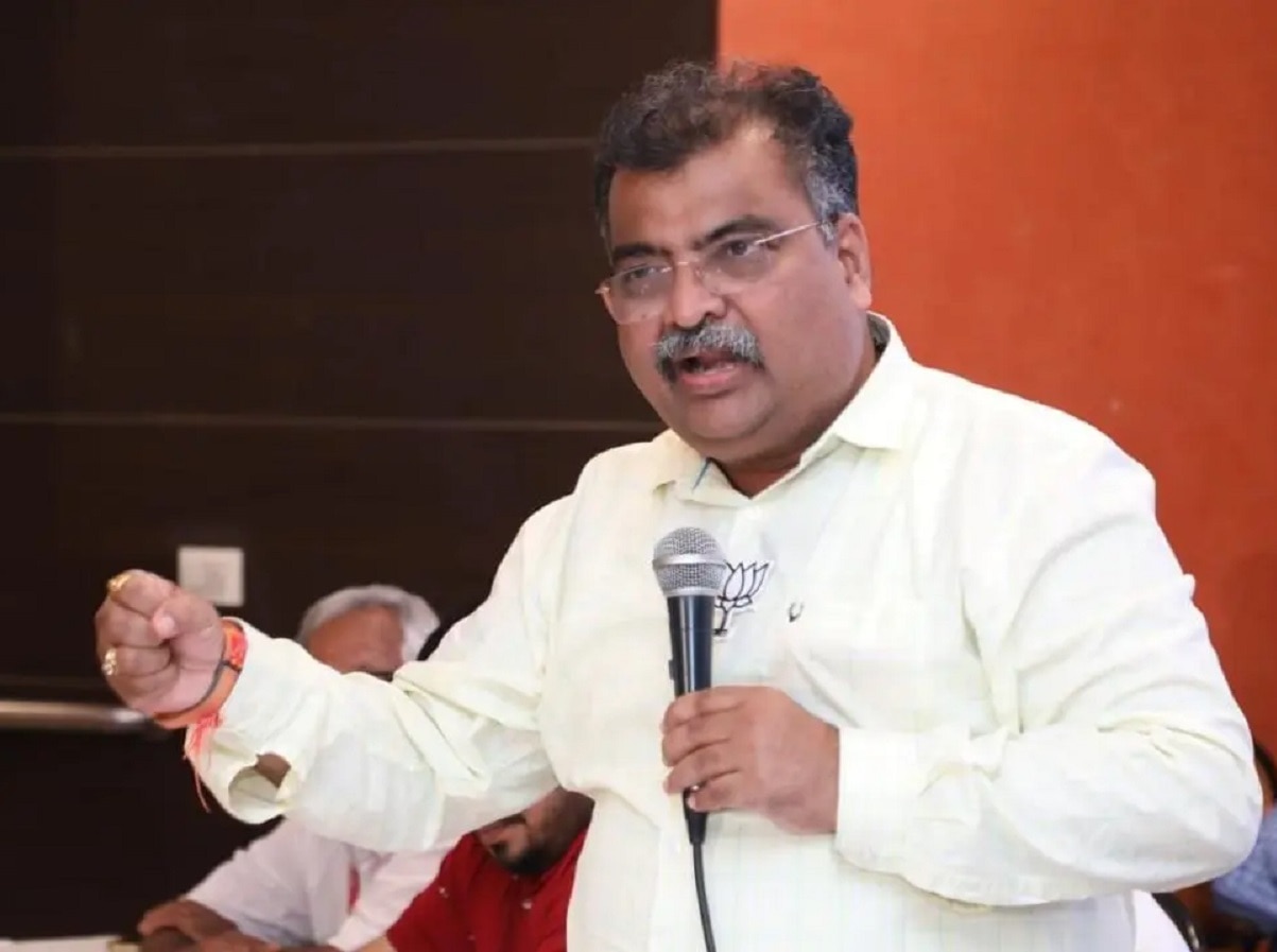 Ravindra Chavan on Alliance: 2 डिसेंबरपर्यंत युती टिकवायची आहे, रवींद्र चव्हाणांच्या विधानाने खळबळ