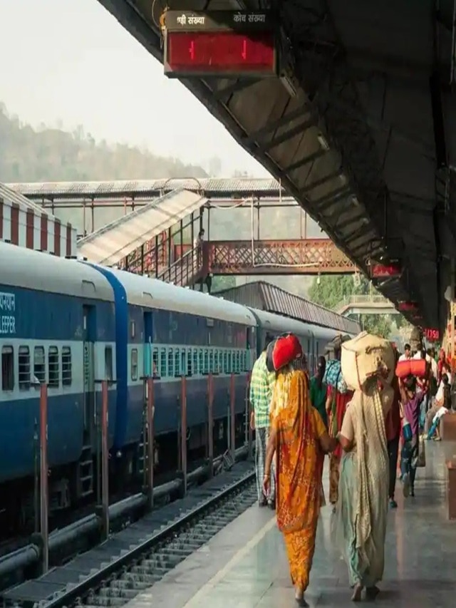 Indian railway passangers with fake ticket will be send prision 