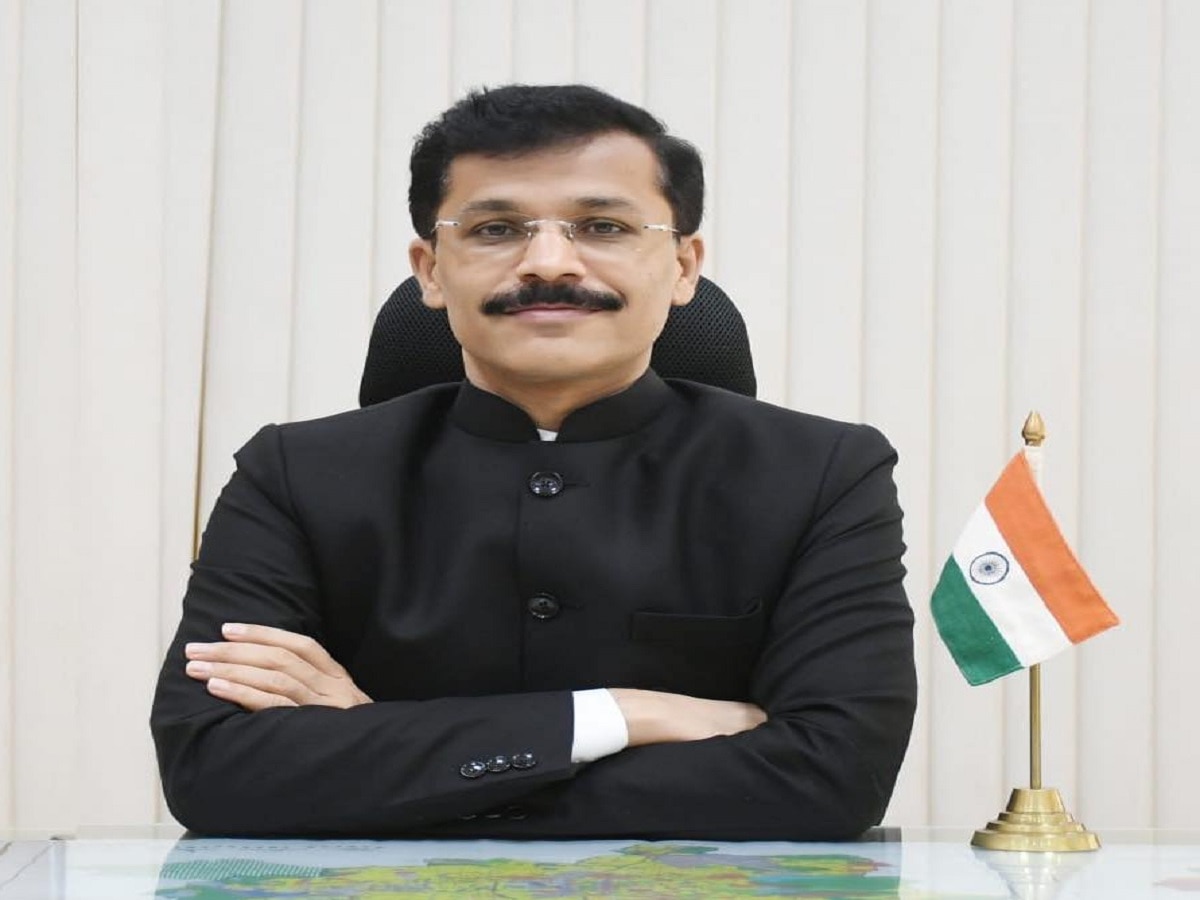 ‘नागपूरचा सत्यानाश, महिला अधिकाऱ्यांना…’ अधिवेशनाच्या पहिल्याच दिवशी तुकाराम मुंढेंच्या राजीनाम्याची मागणी!