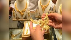 उच्चांकी दरवाढीनंतर सोन्याच्या दरात घसरण; आज स्वस्त झालं सोनं-चांदी, वाचा 10 ग्रॅमचा भाव