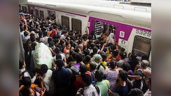 मुंबईकरांनो या दिवशी घरीच थांबा! 'या' मार्गावरील 300 लोकल रद्द होणार, प्रचंड हाल होणार