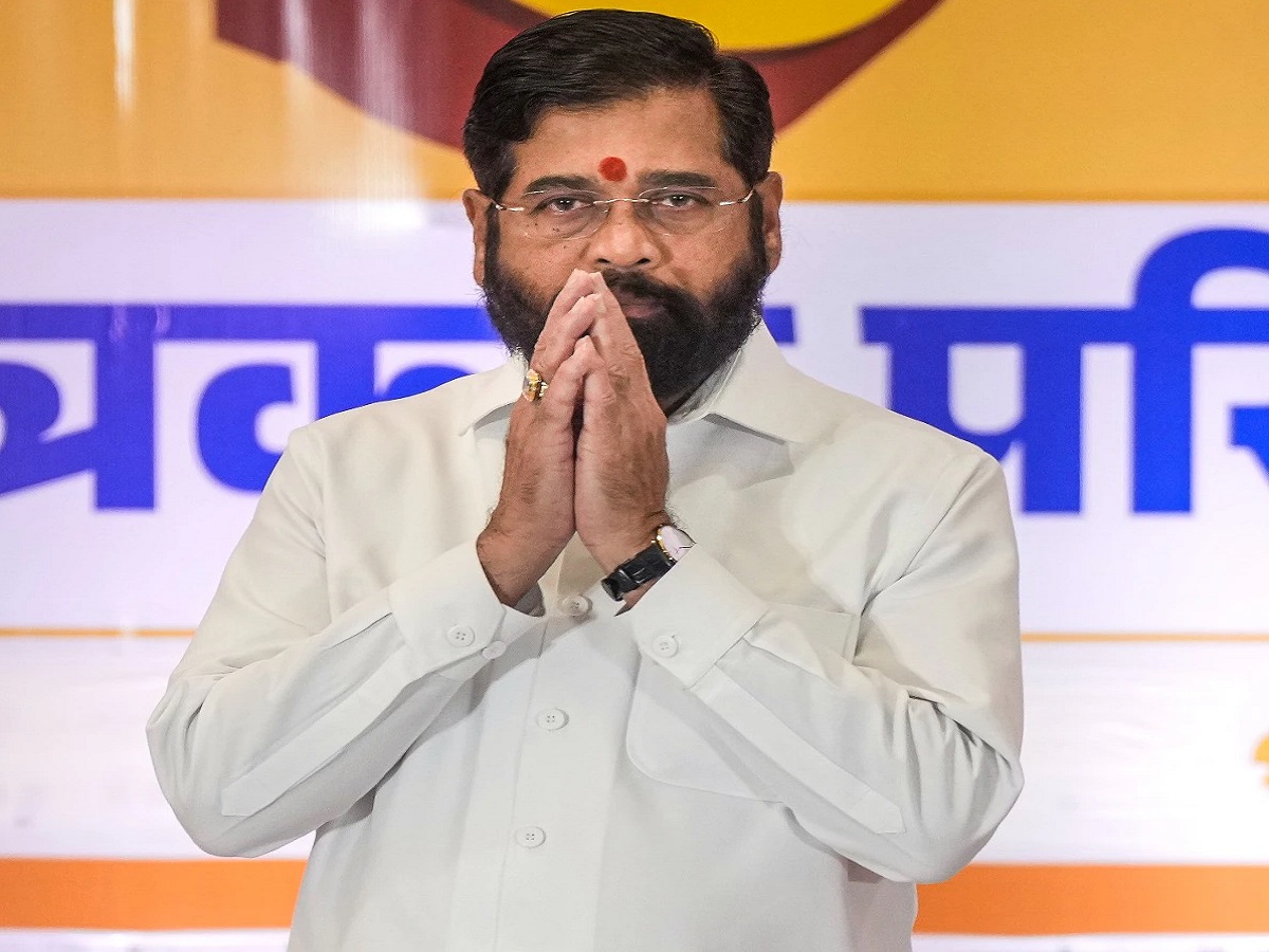 महाराष्ट्रातील लाखो गिरणी कामगारांसाठी आनंदाची बातमी, पालिका निवडणुकीआधी एकनाथ शिंदेंचा ऐतिहासिक निर्णय! महाराष्ट्रातील लाखो गिरणी कामगारांसाठी आनंदाची बातमी, पालिका निवडणुकीआधी एकनाथ शिंदेंचा ऐतिहासिक निर्णय!