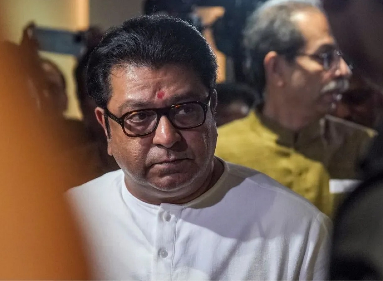 ‘मला अपमानास्पद वागणूक…’, राज ठाकरेंना अजून एक धक्का! माहीममधल्या नेत्याने सोडली साथ