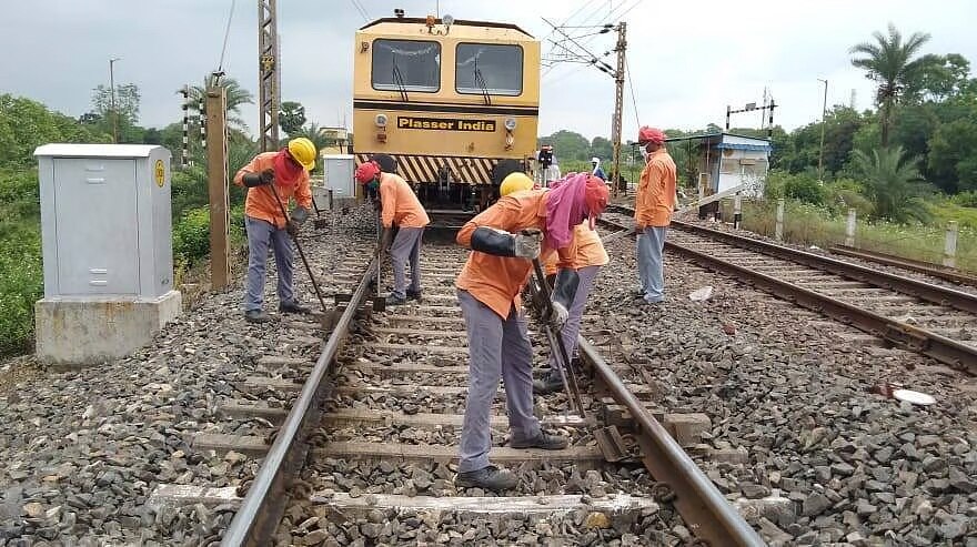 Mutp Project Mumbai Local Train Railway Updates MUTP 3B project package 4th rail ...