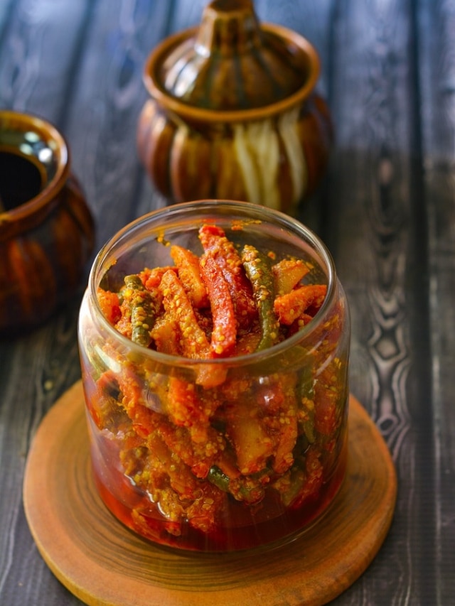  How to make Carrot and Radish Pickle with easy recipe