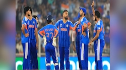 4 ओव्हरमध्ये दिले 78 रन्स, टीम इंडियासाठी मॅच विनरच बनलाय ओझं? वेस्ट इंडिज विरोधात देणार सुट्टी?