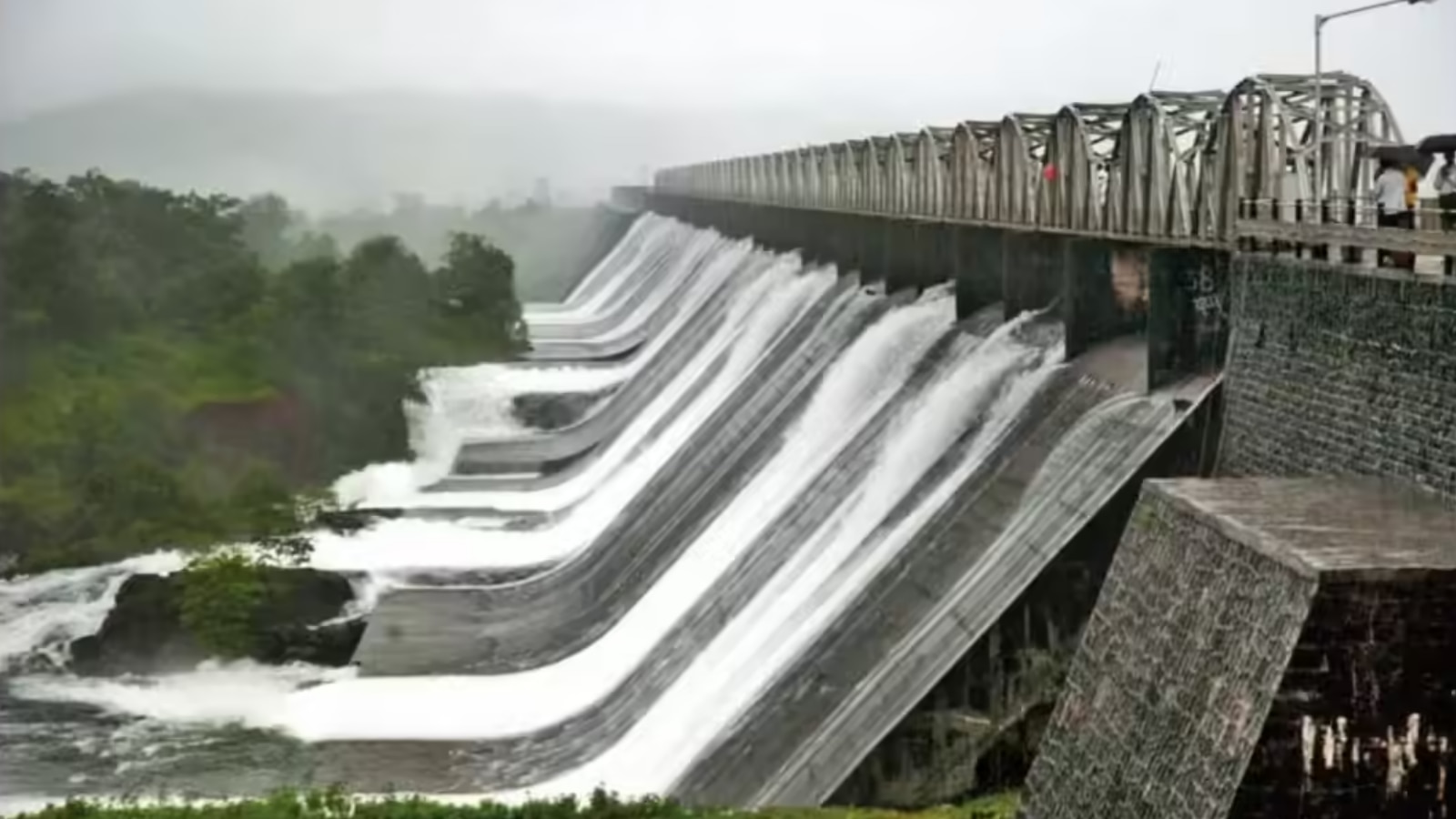 mumbai rain fulfills dams that provide water to city know latest update 