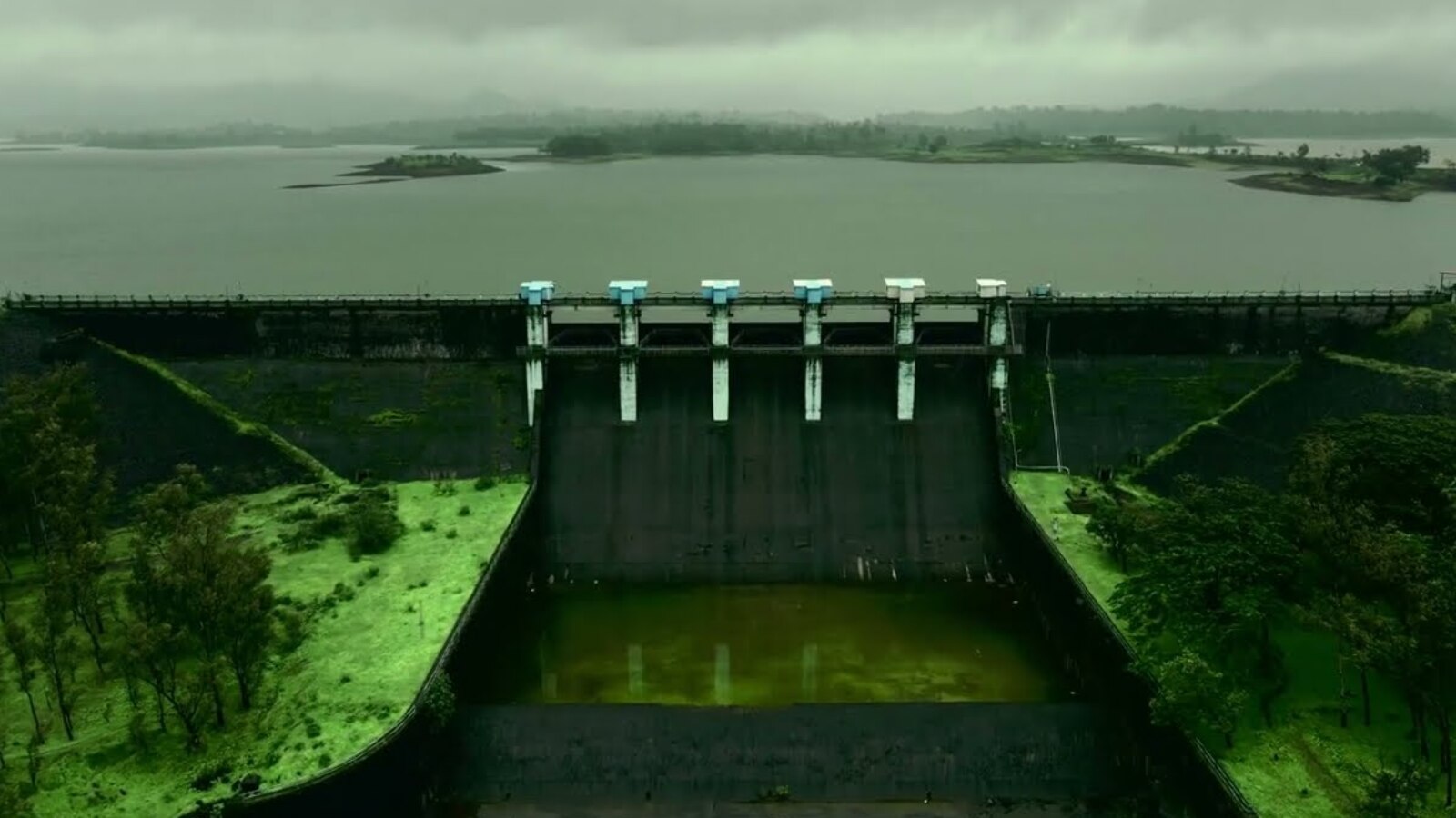 mumbai rain fulfills dams that provide water to city know latest update 