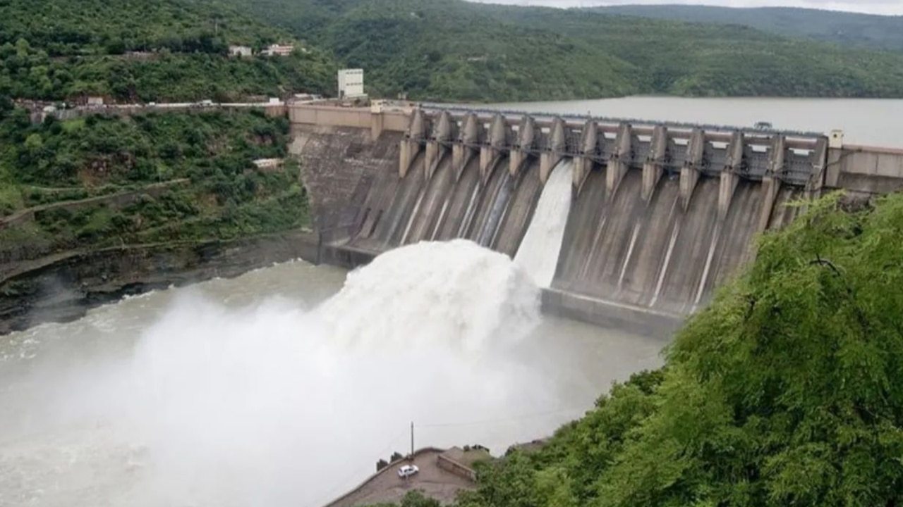 mumbai rain fulfills dams that provide water to city know latest update 