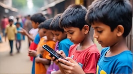 18 वर्षांखालील मुलांसाठी सोशल मीडिया बंद होणार? सर्वोच्च न्यायालयाचा केंद्राला नोटीस; नेमकं प्रकरण काय?