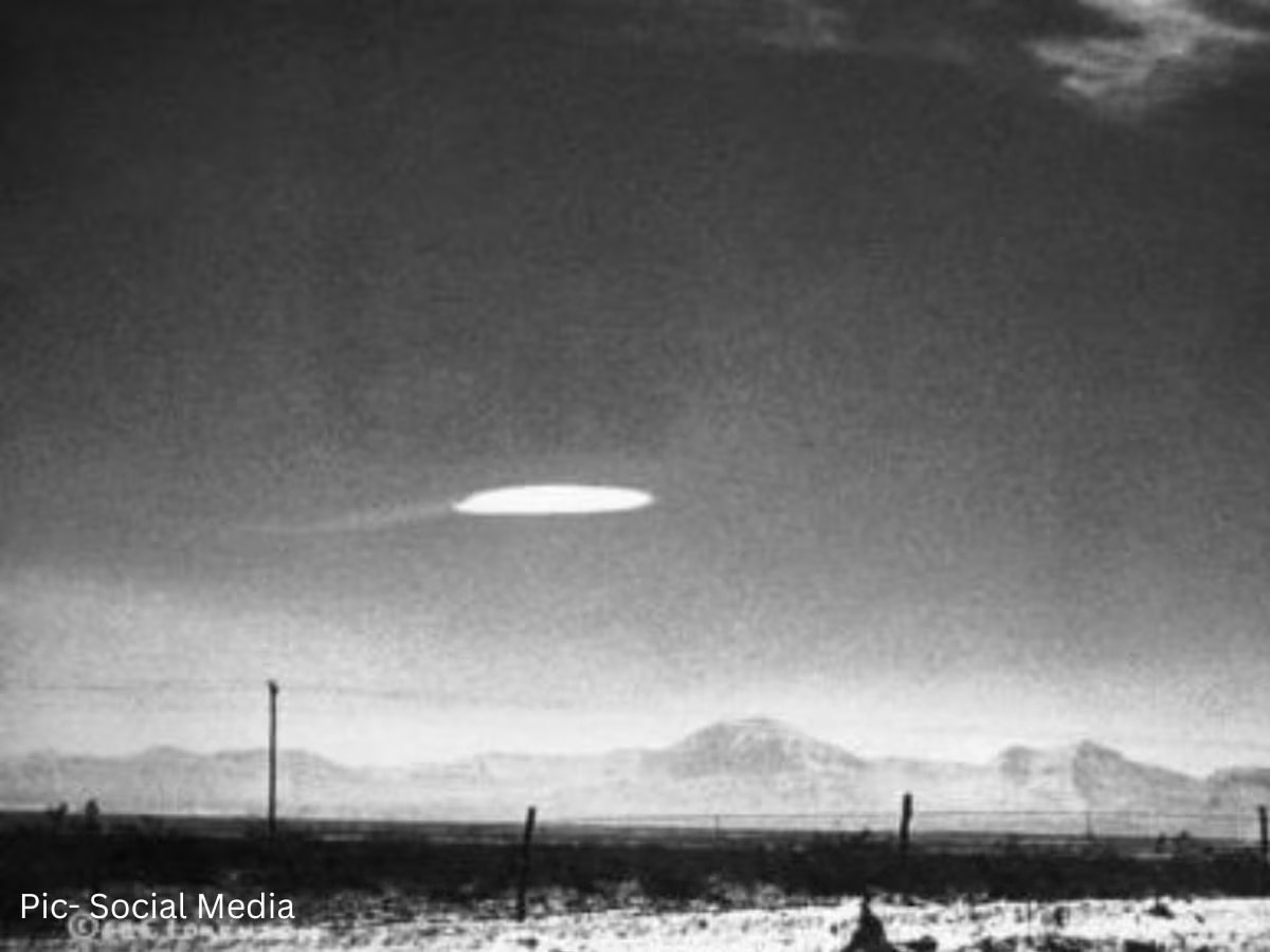 space news how america secret nevada area 51 alien picture taken astronaut nasa trump order release aliens ufo files space news how america secret nevada area 51 alien picture taken astronaut nasa trump order release aliens ufo files