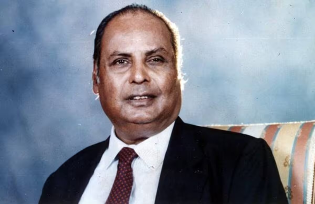 Reliance Industries Founder Dhirubhai Ambani Success Story and records in share market