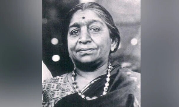 Sarojini Naidu conection with bachchan family and her help to Harivansh Rai bachchan inter caste marriage