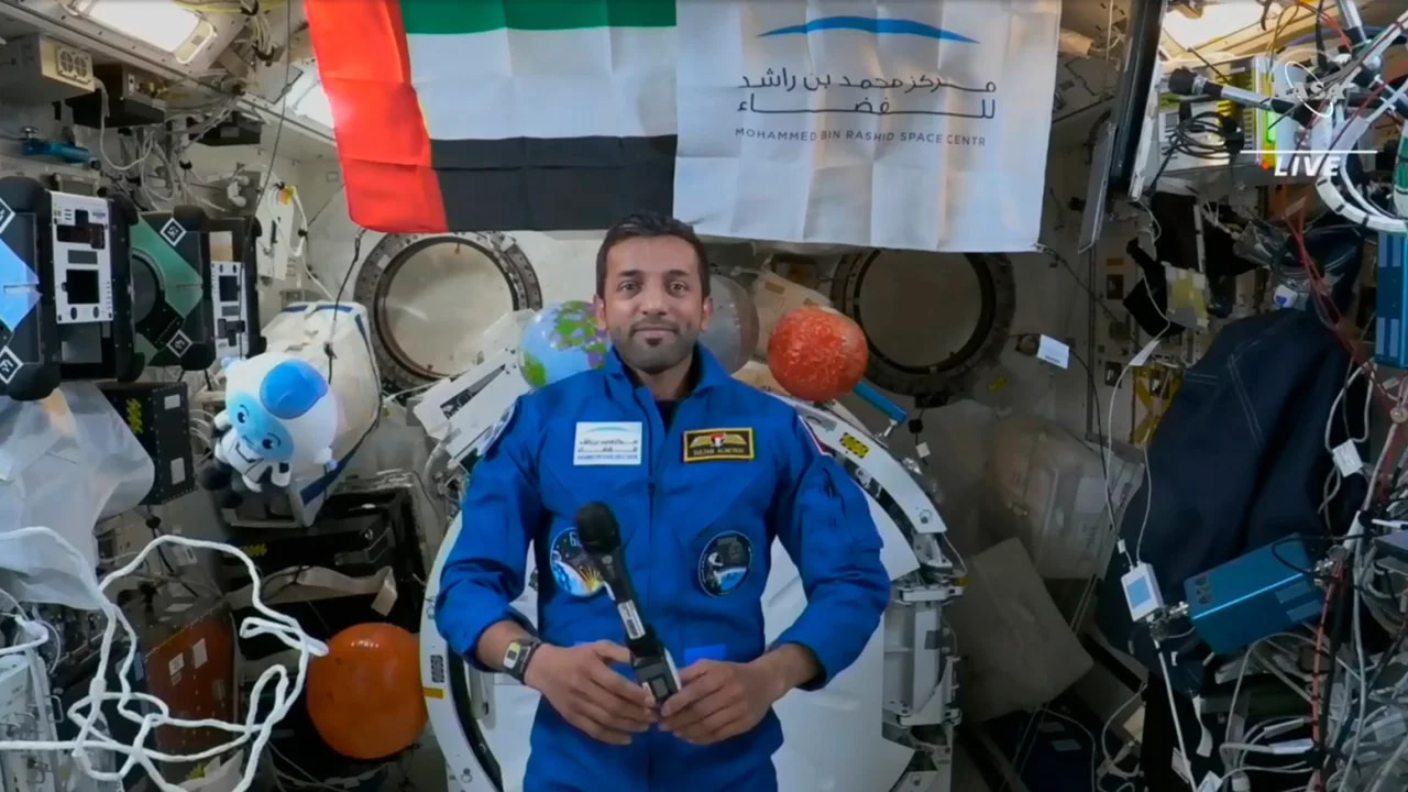 Ramadan 2023 Astronaut Sultan Alneyadi watches 16 sunsets in 24 hours on space station this is how he is fasting in ramzan 